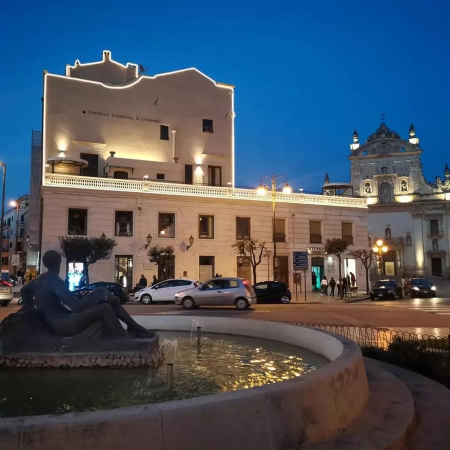 Bed & Breakfast Castello Castriota Scanderbeg *